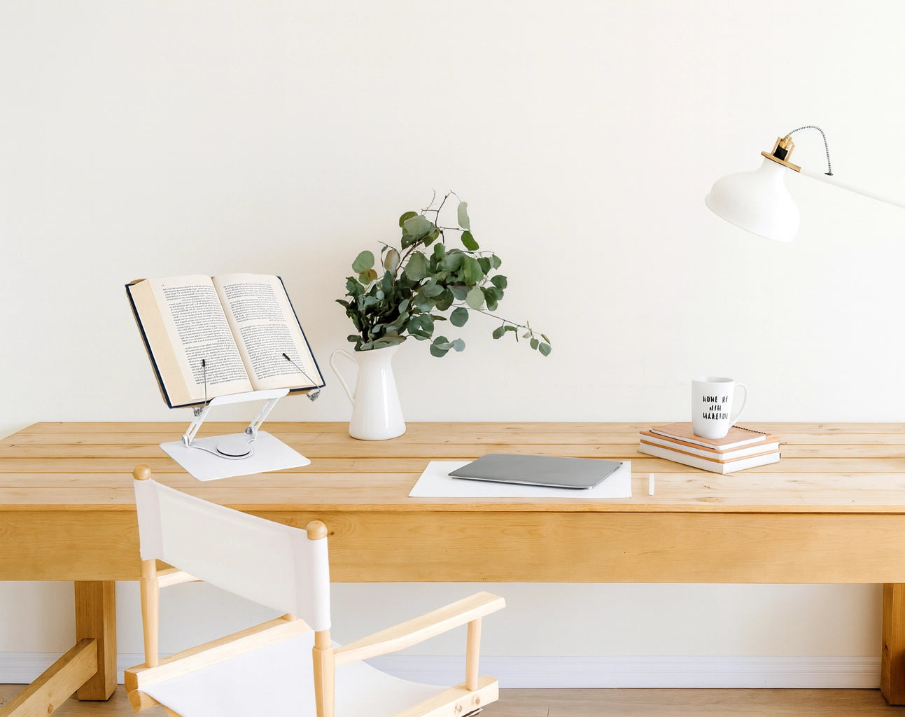 🪵 Support de lecture en bois rotatif – Confort ergonomique & design