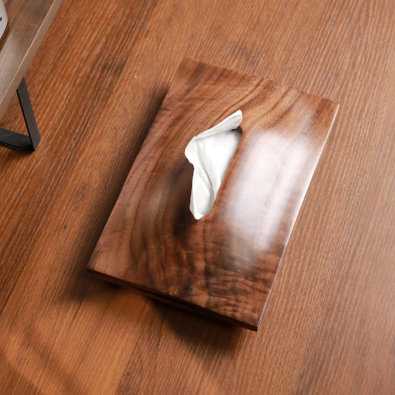 🪵 Boîte à mouchoirs en bois sculpté – Pour une élégance discrète au quotidien