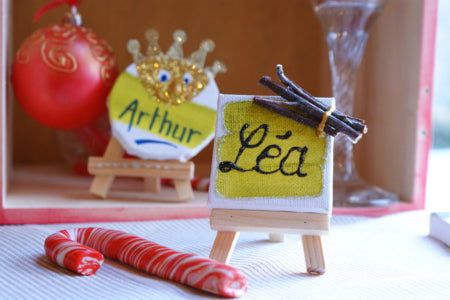 🎨 Mini wooden easels &amp; small canvases – For painting, giving as a gift or marveling